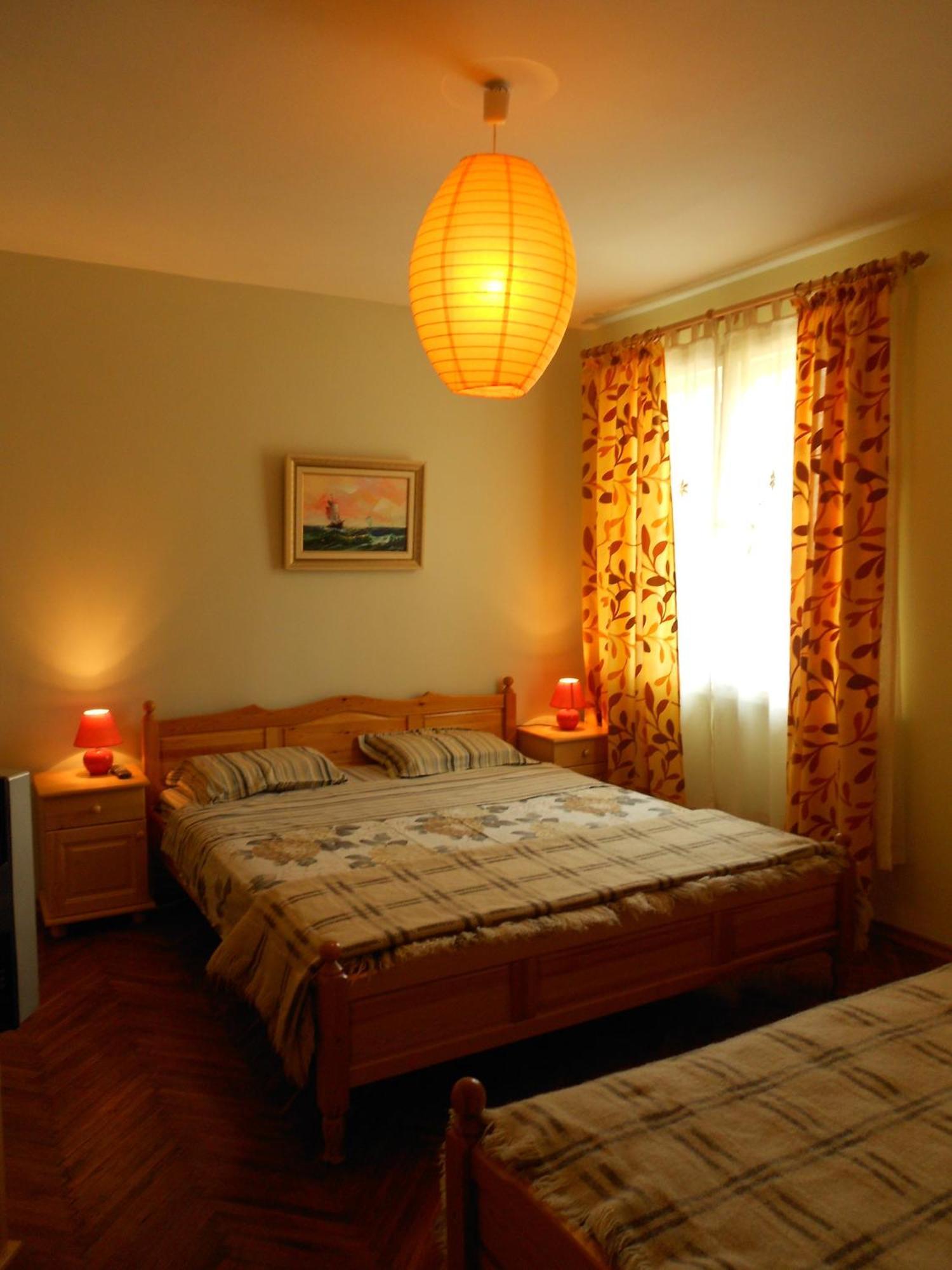 Hostel Del Mar Varna Esterno foto