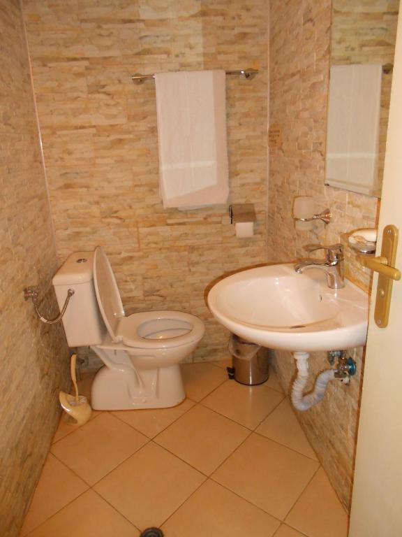 Hostel Del Mar Varna Esterno foto
